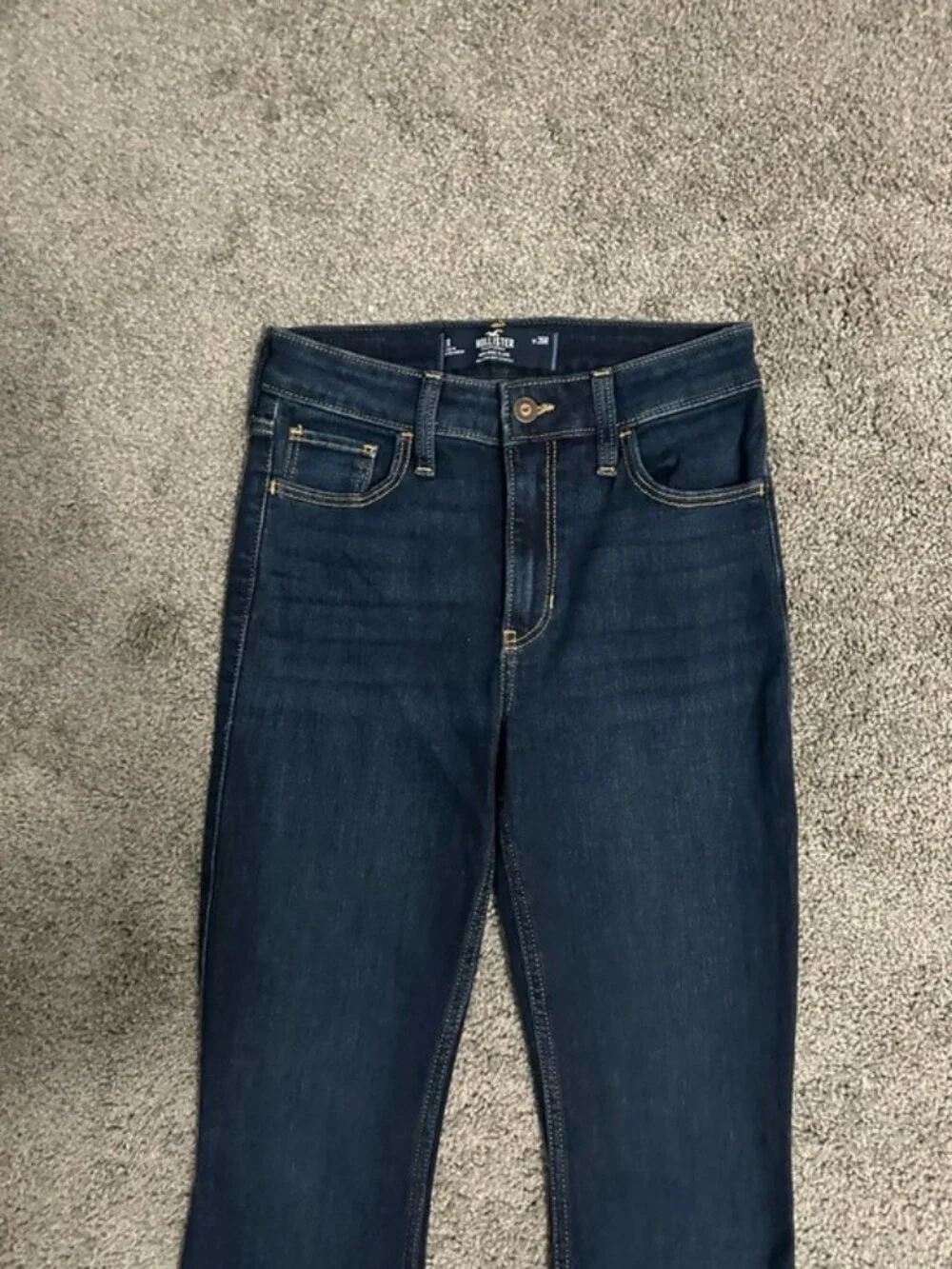Hollister High Rise Flare Jeans Dark Wash Y2K Retro Size 26R Boho Chic - Picture 4 of 10